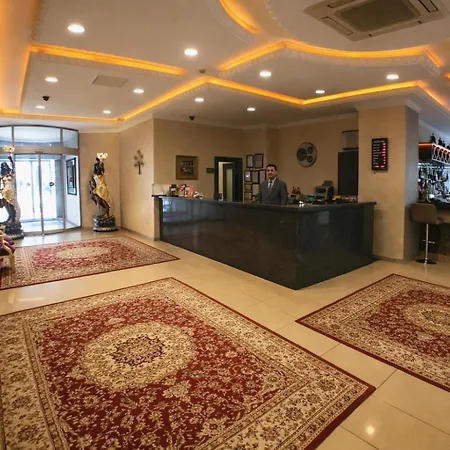 Akguen Laleli Отель 4*